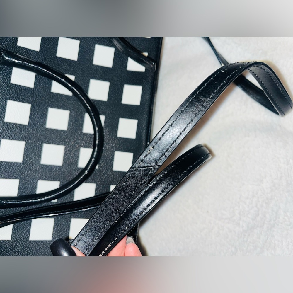 Kate Spade Checkered purse - Picture 8 of 8